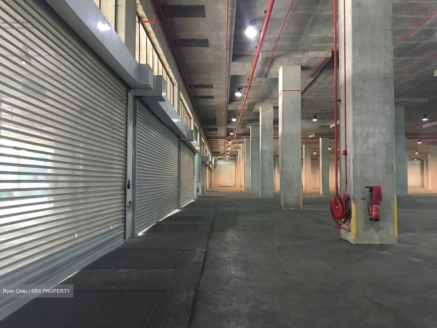 Imm Building (D22), Warehouse #624619261
